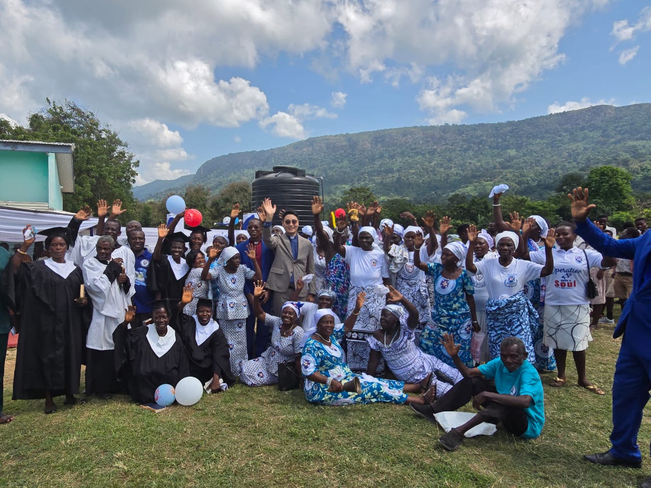 Rev. Cho commissions mechanized well at Nkonya Tepo